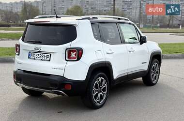 Внедорожник / Кроссовер Jeep Renegade 2016 в 
