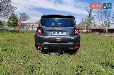 Внедорожник / Кроссовер Jeep Renegade 2018 в 