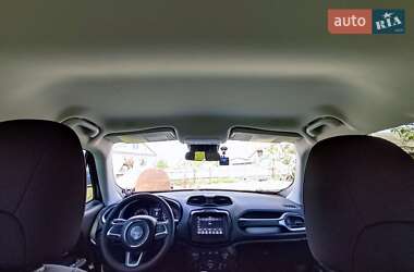 Внедорожник / Кроссовер Jeep Renegade 2018 в 