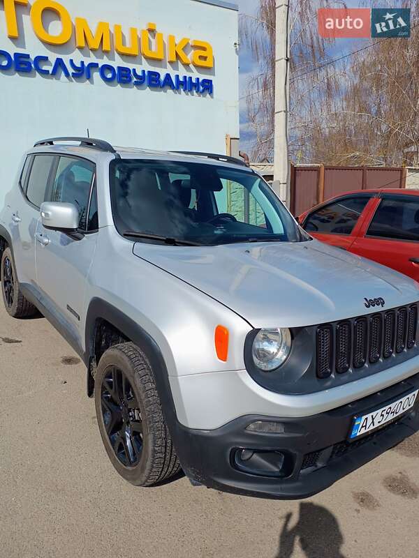 Внедорожник / Кроссовер Jeep Renegade 2018 в 
