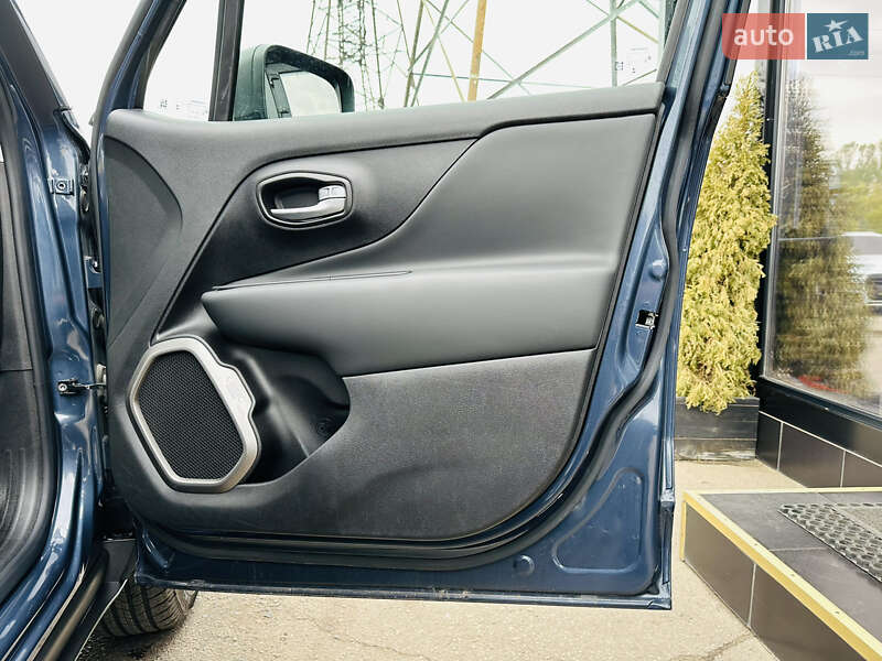 Внедорожник / Кроссовер Jeep Renegade 2022 в Харькове