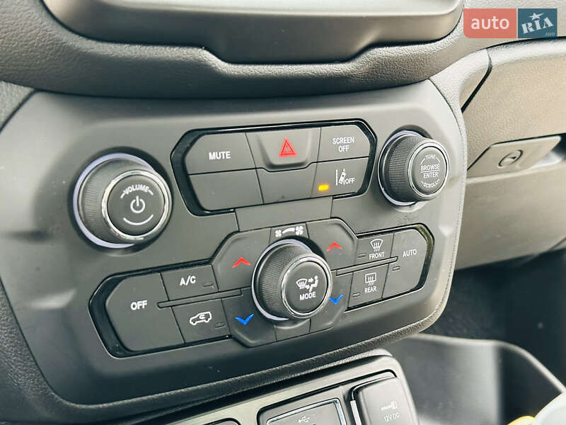 Внедорожник / Кроссовер Jeep Renegade 2022 в Харькове