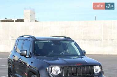 Внедорожник / Кроссовер Jeep Renegade 2020 в 