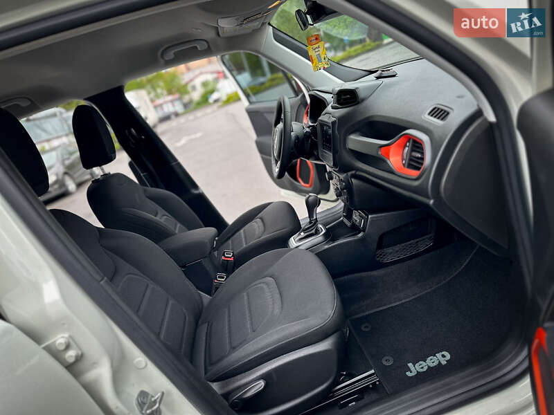 Позашляховик / Кросовер Jeep Renegade 2020 в Хмельницькому