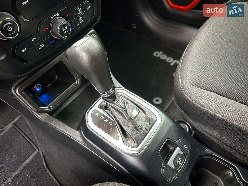 Позашляховик / Кросовер Jeep Renegade 2020 в Хмельницькому