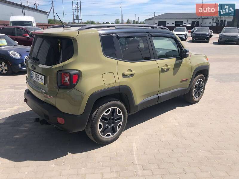 Позашляховик / Кросовер Jeep Renegade 2015 в Львові
