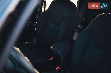 Внедорожник / Кроссовер Jeep Renegade 2019 в 