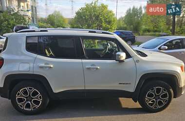 Позашляховик / Кросовер Jeep Renegade 2015 в 