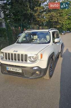 Позашляховик / Кросовер Jeep Renegade 2015 в 