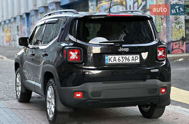 Внедорожник / Кроссовер Jeep Renegade 2016 в 
