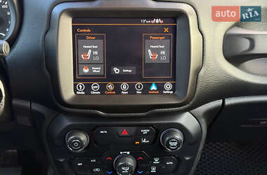 Позашляховик / Кросовер Jeep Renegade 2020 в 