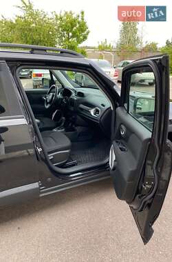 Внедорожник / Кроссовер Jeep Renegade 2019 в 