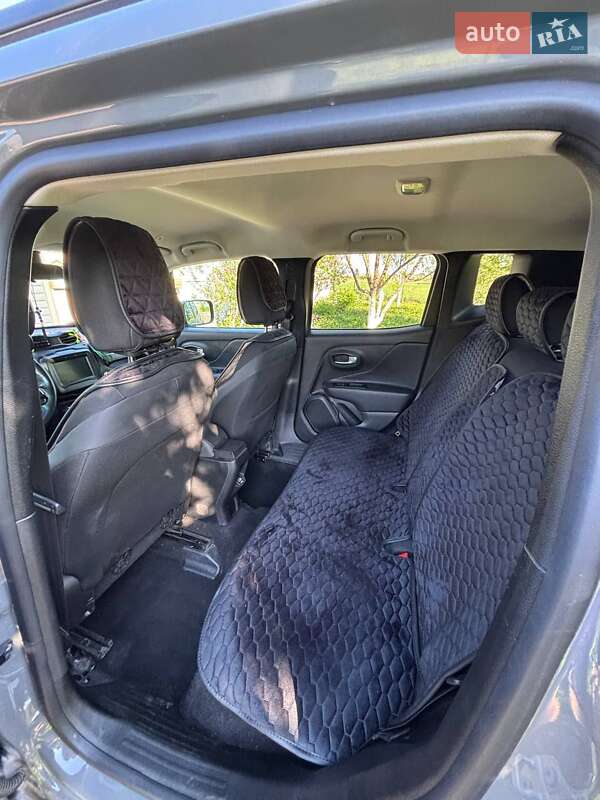 Внедорожник / Кроссовер Jeep Renegade 2019 в Сумах
