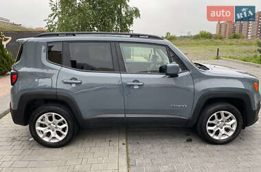 Внедорожник / Кроссовер Jeep Renegade 2018 в 