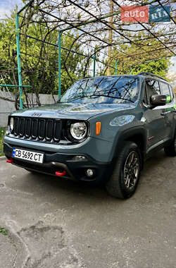 Позашляховик / Кросовер Jeep Renegade 2015 в Чернігові