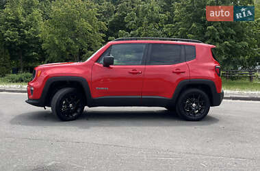Внедорожник / Кроссовер Jeep Renegade 2022 в 