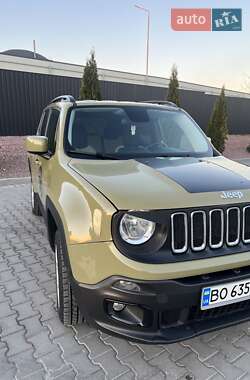 Внедорожник / Кроссовер Jeep Renegade 2015 в 