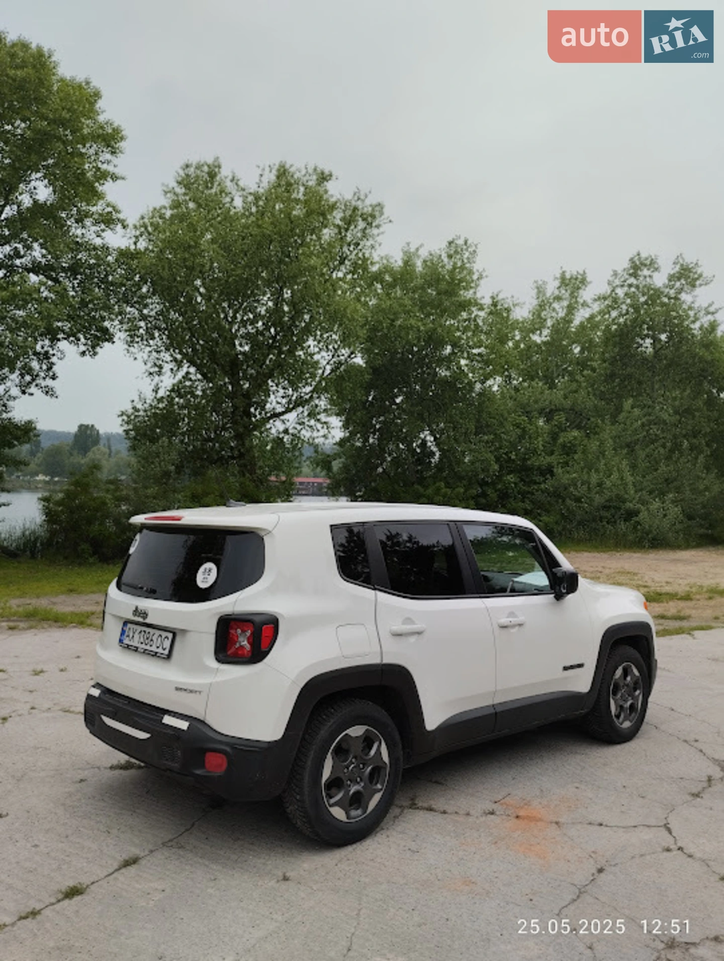 2015 Jeep Renegade - мініатюра 5