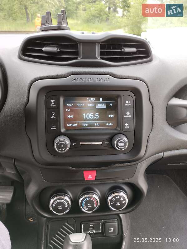 Позашляховик / Кросовер Jeep Renegade 2015 в Києві