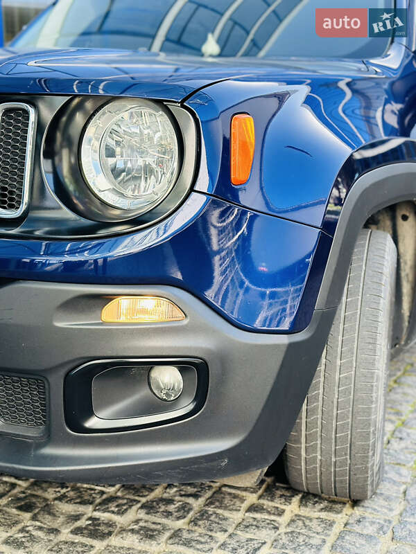 Внедорожник / Кроссовер Jeep Renegade 2016 в Одессе