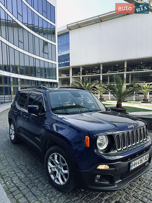Внедорожник / Кроссовер Jeep Renegade 2016 в Одессе