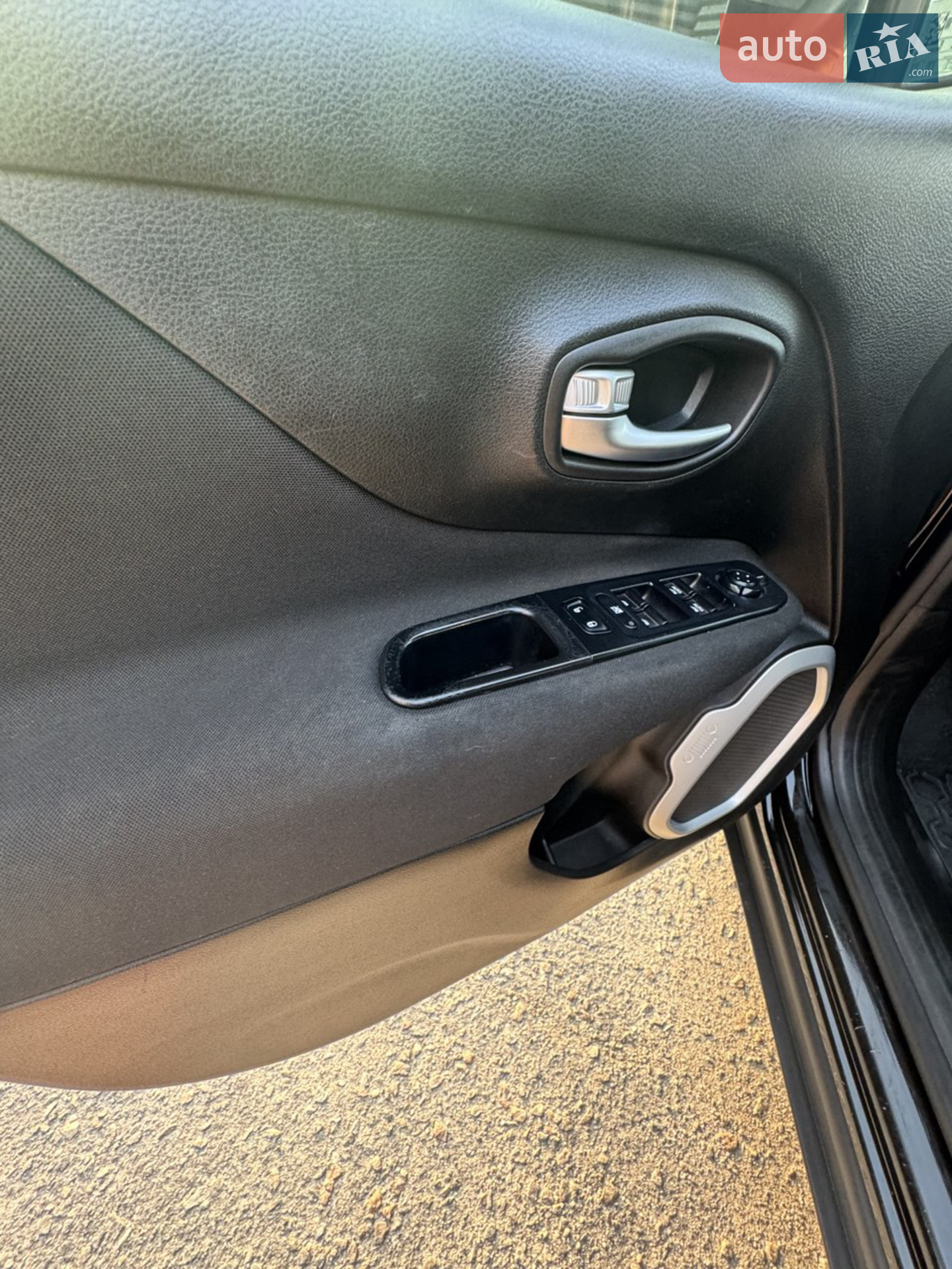 2019 Jeep Renegade - мініатюра 14