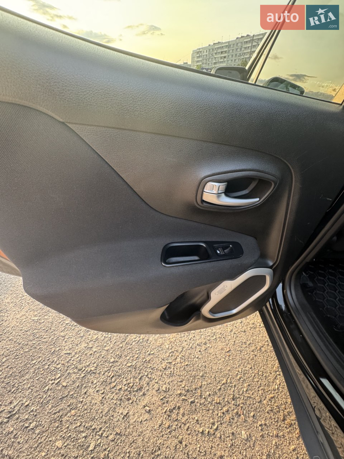 2019 Jeep Renegade - мініатюра 28