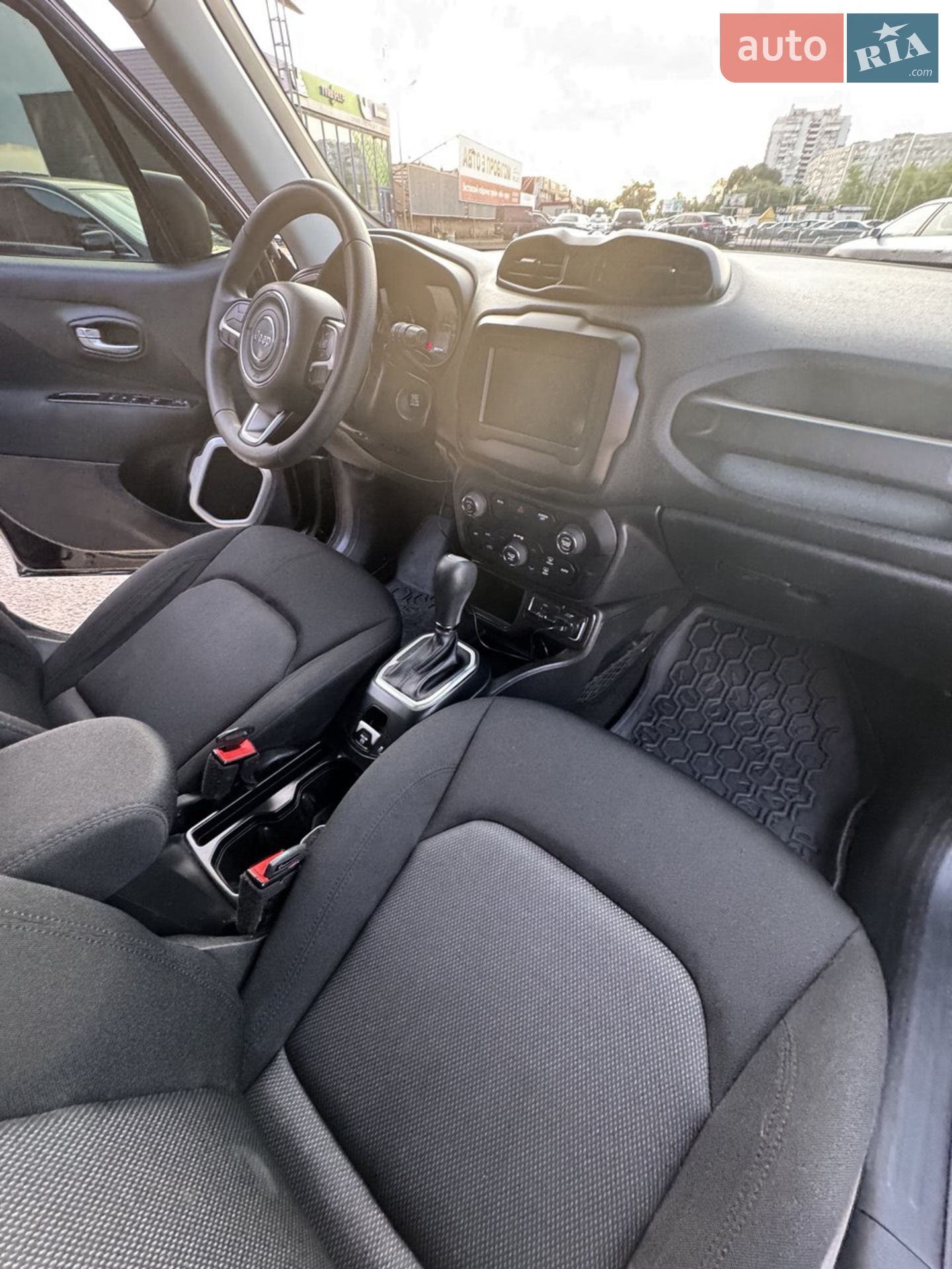 2019 Jeep Renegade - мініатюра 37