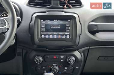 Внедорожник / Кроссовер Jeep Renegade 2020 в 
