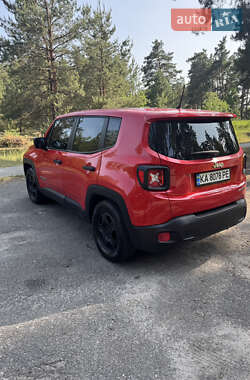 Внедорожник / Кроссовер Jeep Renegade 2015 в 
