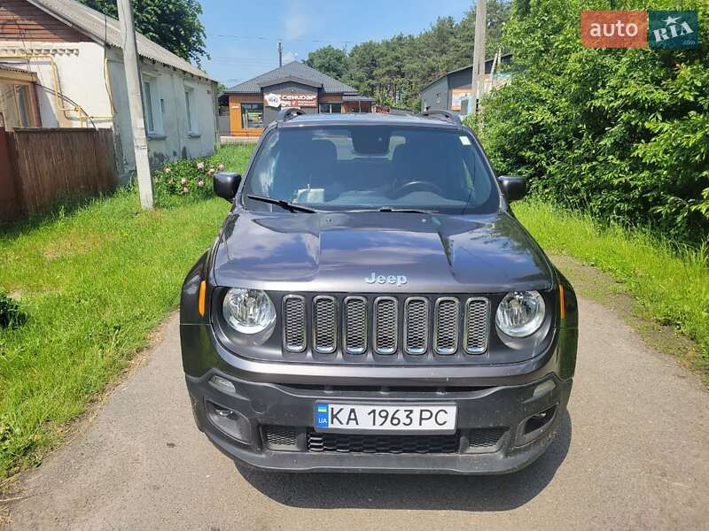 Внедорожник / Кроссовер Jeep Renegade 2017 в Чернигове