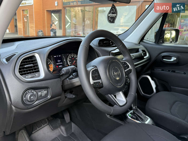 Внедорожник / Кроссовер Jeep Renegade 2018 в Одессе