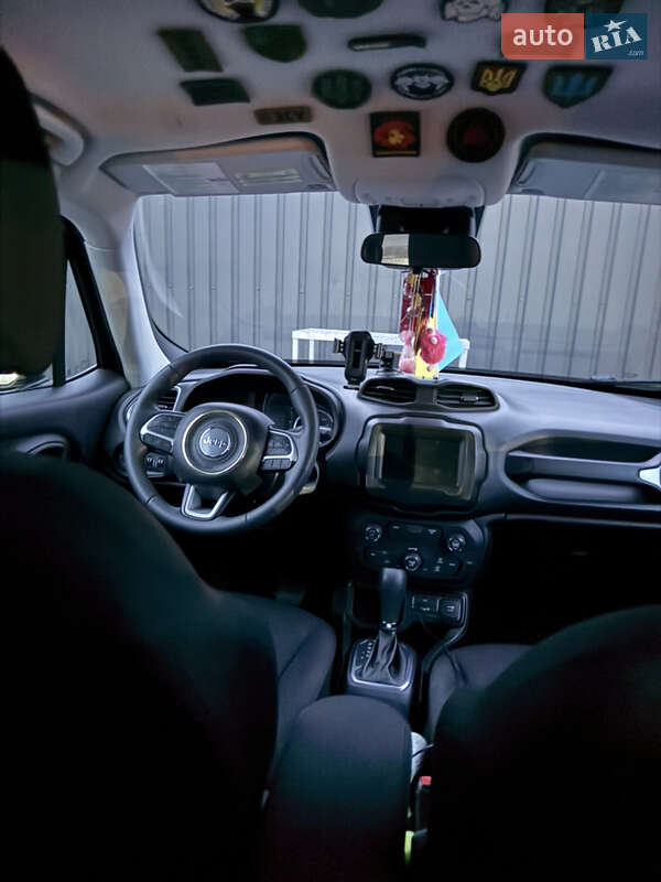 Позашляховик / Кросовер Jeep Renegade 2018 в Фастові