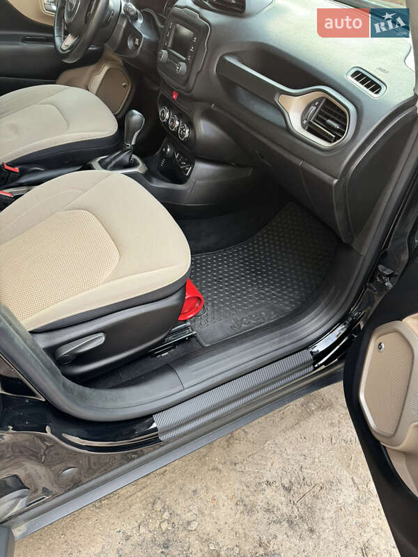 Внедорожник / Кроссовер Jeep Renegade 2015 в Харькове