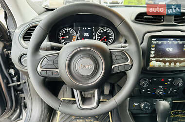 Внедорожник / Кроссовер Jeep Renegade 2022 в 