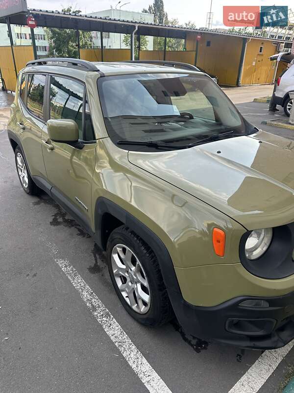 Позашляховик / Кросовер Jeep Renegade 2015 в Києві