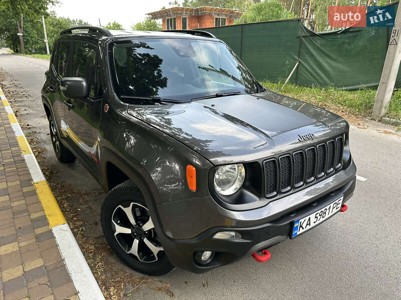 Внедорожник / Кроссовер Jeep Renegade 2020 в Киеве