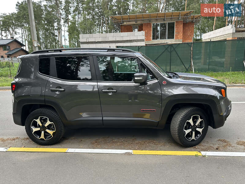 Внедорожник / Кроссовер Jeep Renegade 2020 в Киеве
