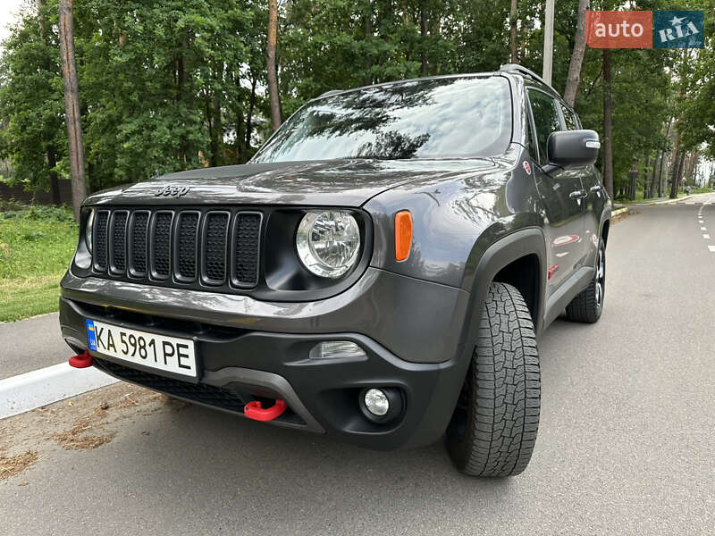Внедорожник / Кроссовер Jeep Renegade 2020 в Киеве