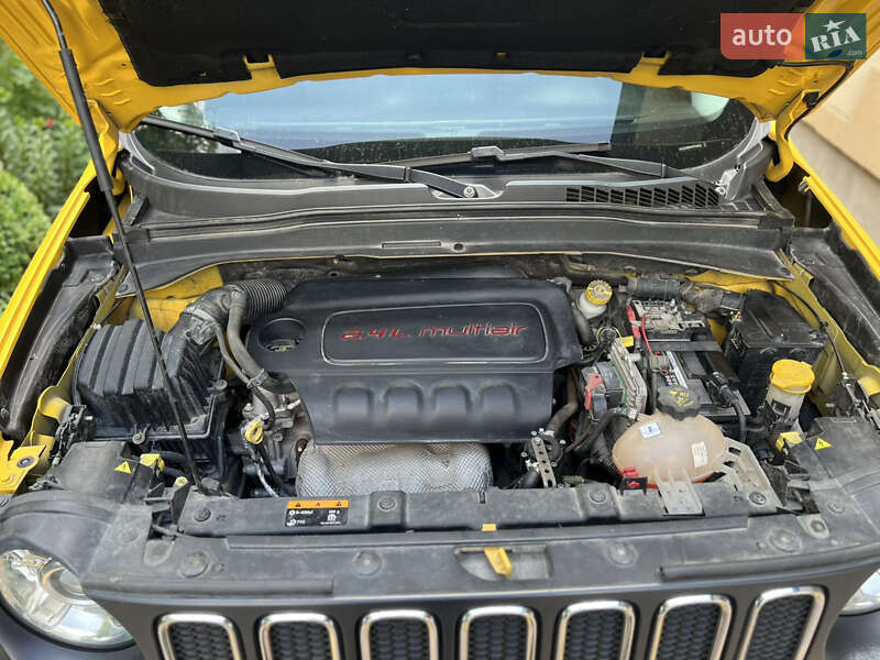 Позашляховик / Кросовер Jeep Renegade 2017 в Тернополі