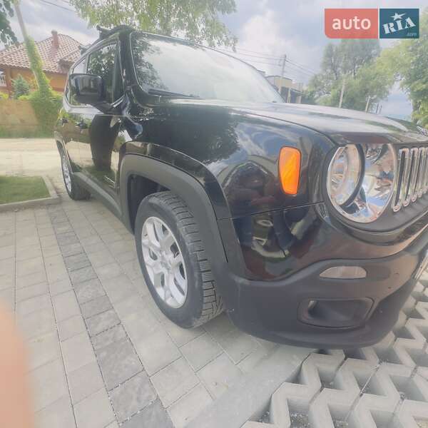 Позашляховик / Кросовер Jeep Renegade 2016 в Івано-Франківську