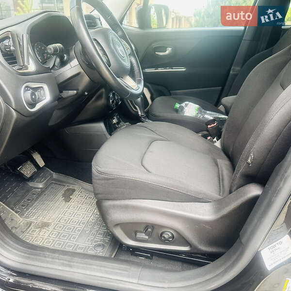 Позашляховик / Кросовер Jeep Renegade 2016 в Івано-Франківську