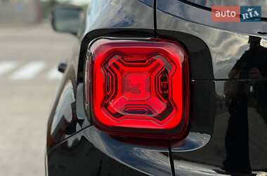 Внедорожник / Кроссовер Jeep Renegade 2019 в 