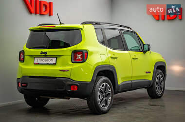 Внедорожник / Кроссовер Jeep Renegade 2017 в 