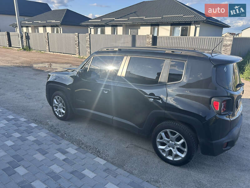 Внедорожник / Кроссовер Jeep Renegade 2016 в Киеве