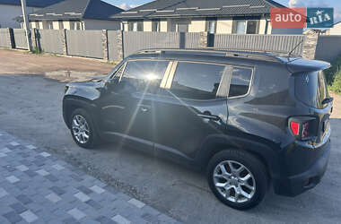 Внедорожник / Кроссовер Jeep Renegade 2016 в 