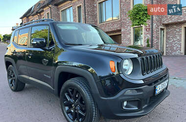 Внедорожник / Кроссовер Jeep Renegade 2016 в 