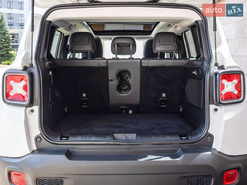 Внедорожник / Кроссовер Jeep Renegade 2021 в Киеве