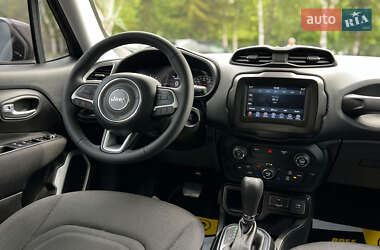 Внедорожник / Кроссовер Jeep Renegade 2019 в 
