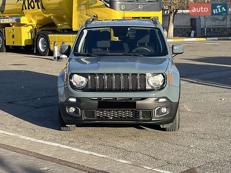Внедорожник / Кроссовер Jeep Renegade 2018 в Киеве
